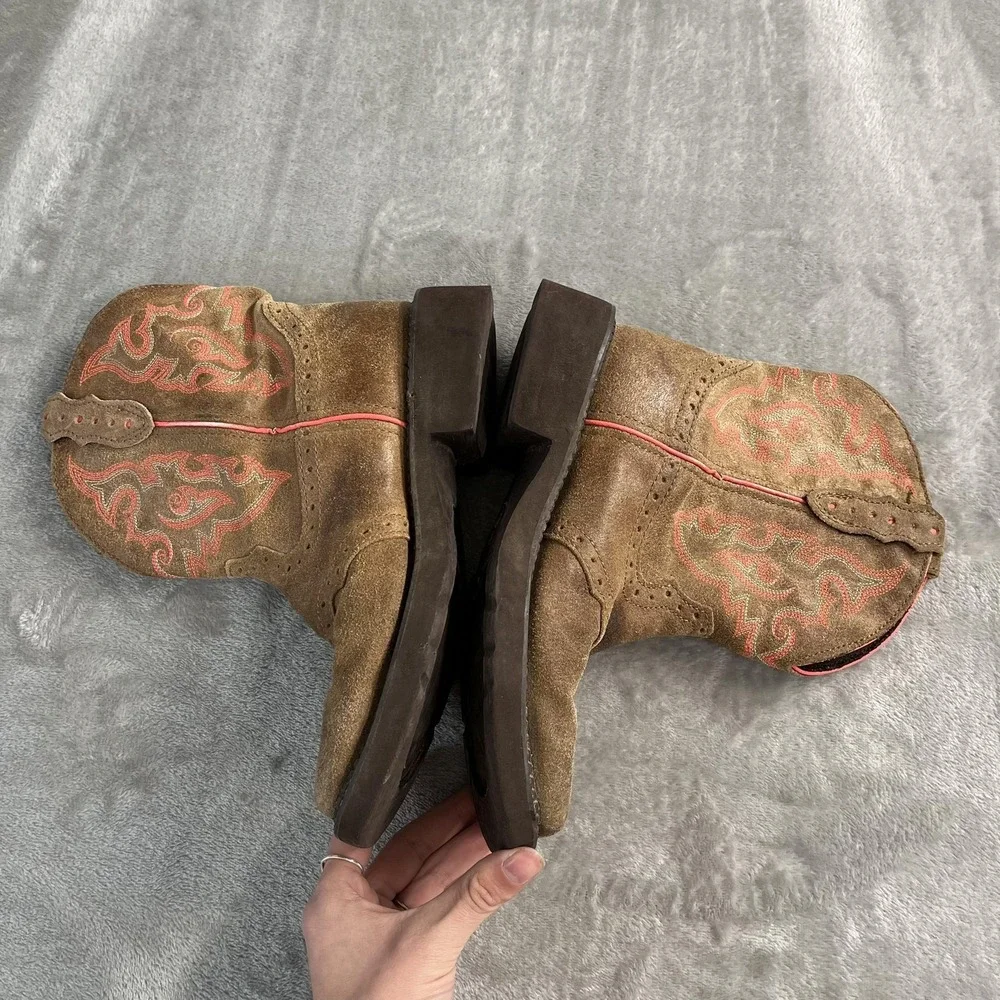 Justin Boots Size 7 Brown Suede‎ Western Cowboy Paisley Embroidered L9604